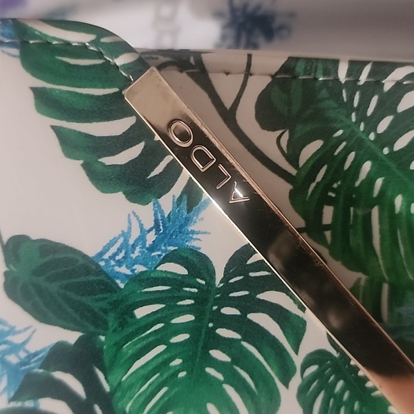 ALDO Palm Leaf Over Shoulder Bag Gold Chain Snap Summer Purse - Picture 5 of 6